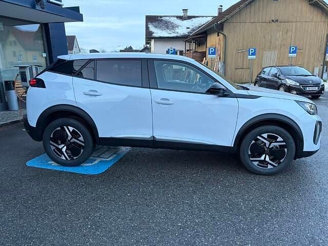 Neu Peugeot 2008 145 PS (106 kW) 2026 Weiß SUV