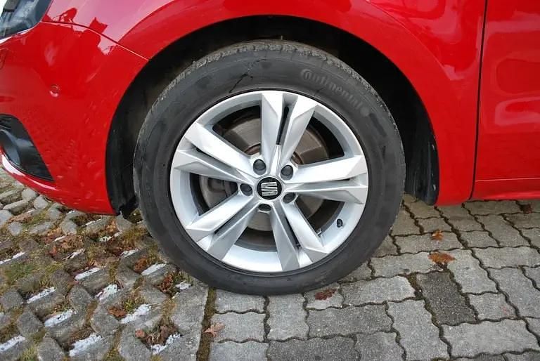 Gebraucht Seat Alhambra XCELLENCE 150 PS (110 kW) 2018 Dunkelrot  metallic Van / Kleinbus