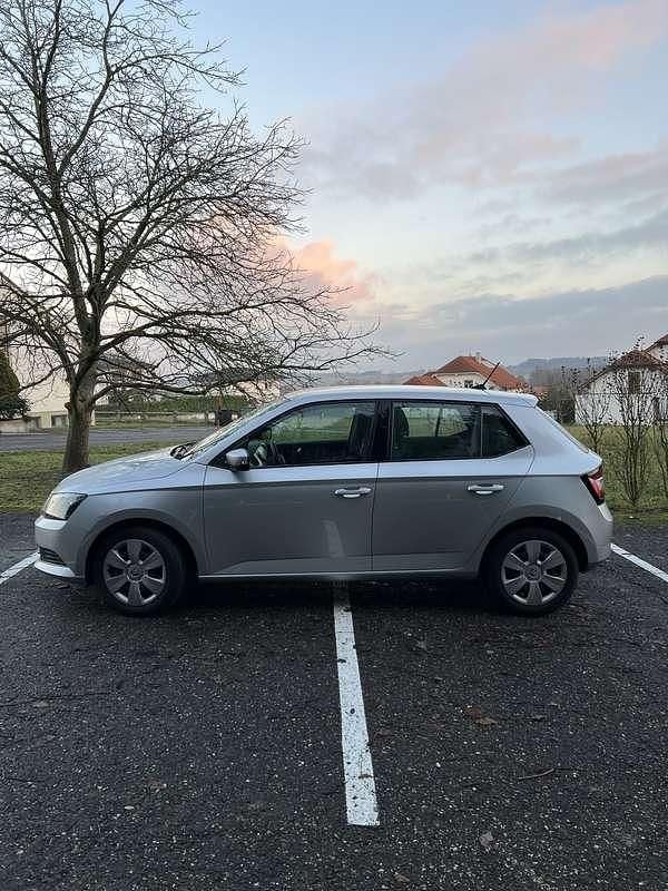 Gebraucht Skoda Fabia 90 PS (66 kW) 2017 Limousine