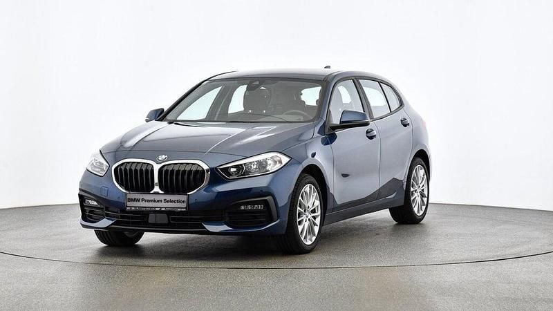 Gebraucht BMW 116 116 PS (85 kW) 2022 Phytonicblau Kleinwagen