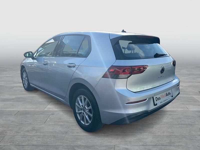Gebraucht VW Golf VIII Life 115 PS (84 kW) 2022 Silber  metallic