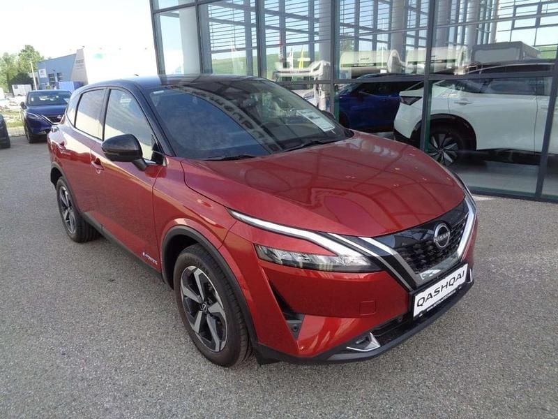Gebraucht Nissan Qashqai N-Connecta 191 PS (140 kW) 2024 Rot SUV