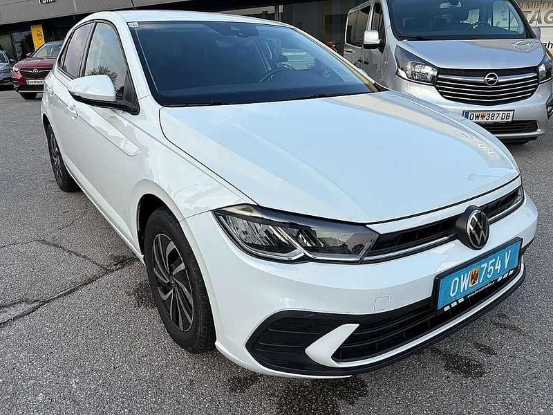 Gebraucht VW Polo Life 95 PS (69 kW) 2023 Weiß Kleinwagen