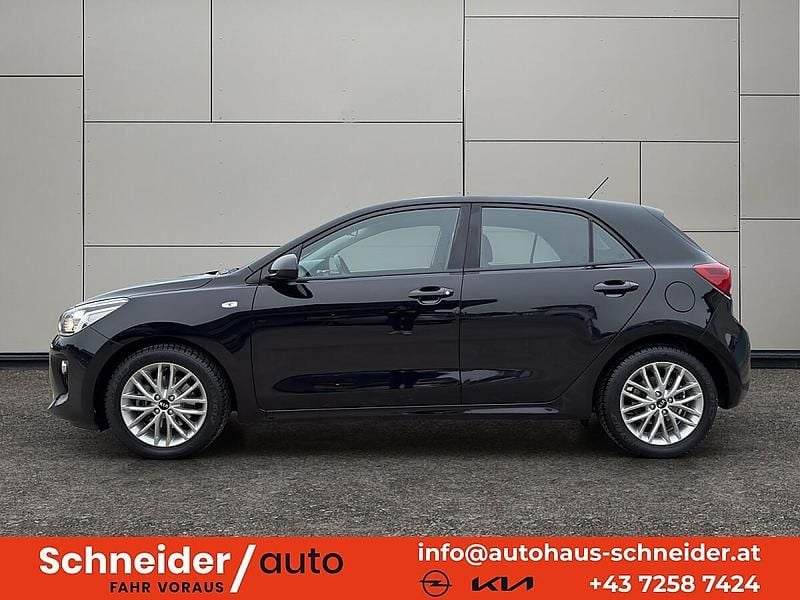 Gebraucht Kia Rio Silver 84 PS (61 kW) 2019 Schwarz Limousine