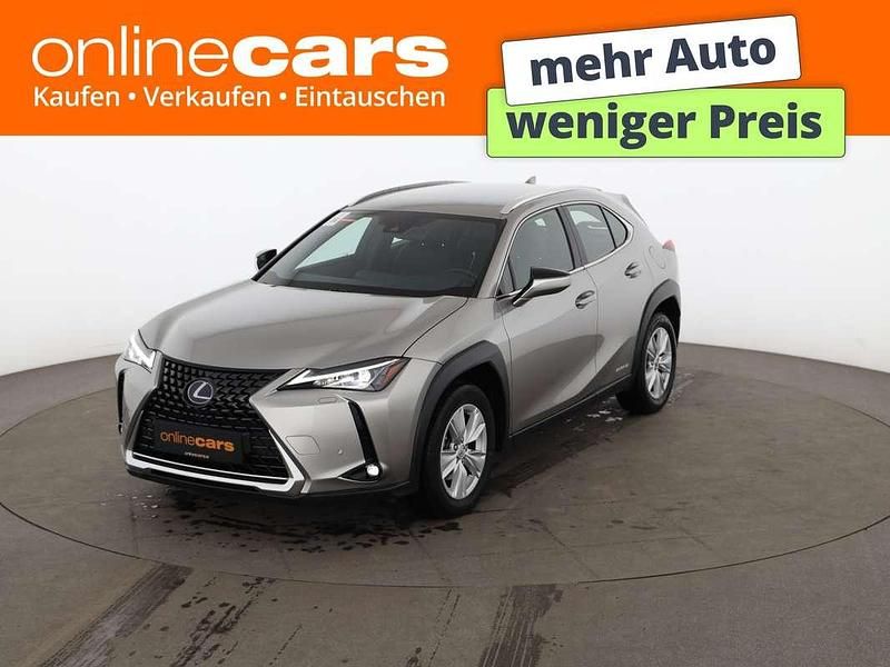 Gebraucht Lexus UX 250h Business Edition 152 PS (111 kW) 2020 Beige SUV