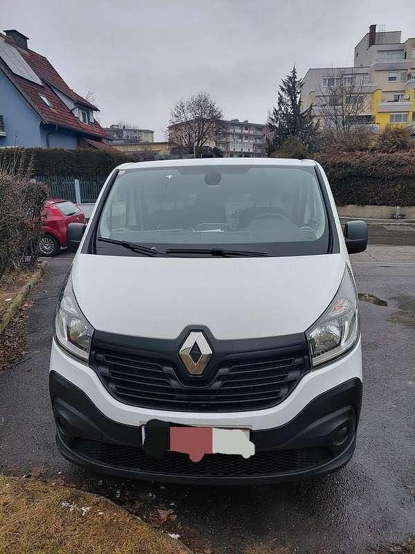 Gebraucht Renault Trafic Komfort 121 PS (88 kW) 2019 Van / Kleinbus