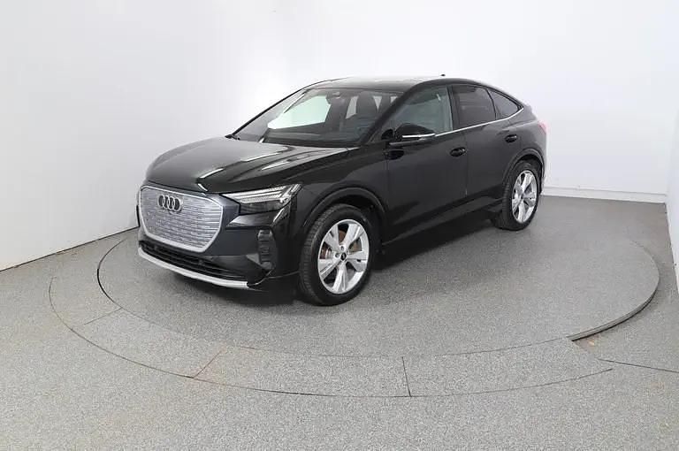 Schwarz normal Gebraucht 2024 Audi Q4 Sportback e-tron Ambiente SUV | € 39.950 - Bild 1/4