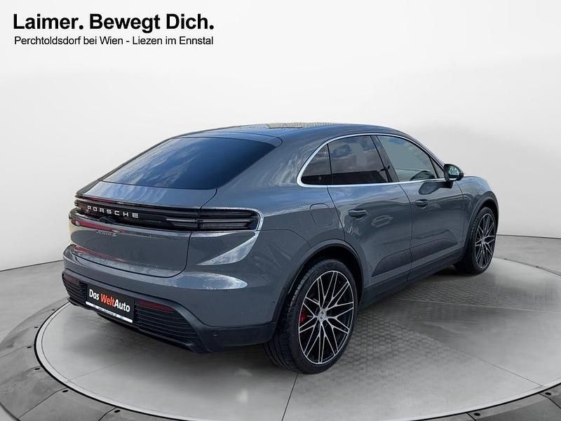 Gebraucht Porsche Macan 330 kW (449 PS) 2025 Mittelgrau  normal SUV
