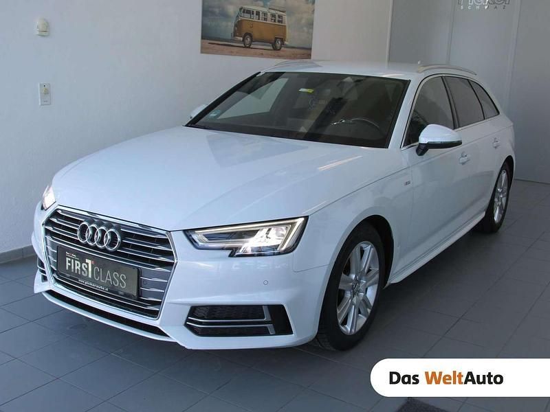 Weiss metallic Gebraucht 2017 Audi A4 Sport Kombi | € 18.888 (Teuer) - Bild 1/4