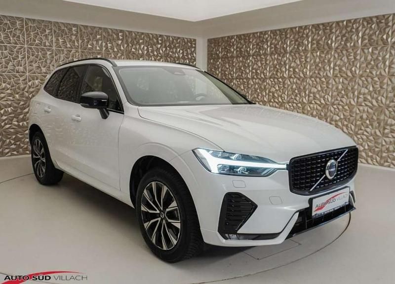 Gebraucht Volvo XC60 Plus 196 PS (144 kW) 2024 Weiß SUV