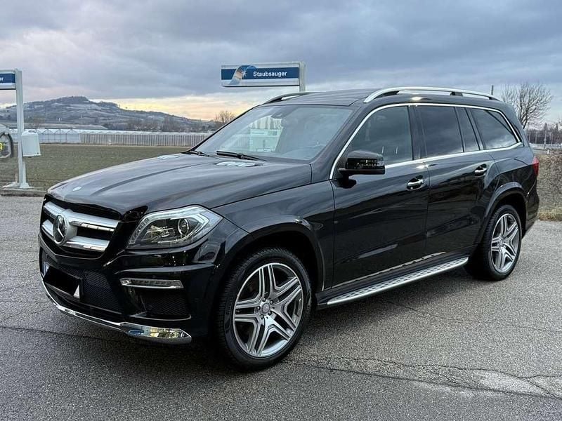 Gebraucht Mercedes GL350 AMG 258 PS (189 kW) 2012 Schwarz SUV