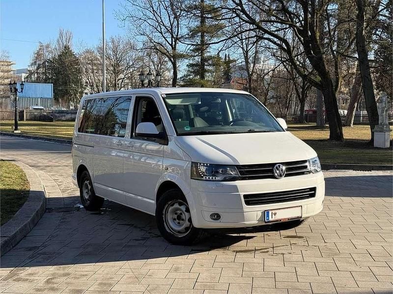 Gebraucht VW Multivan 140 PS (102 kW) 2014 Van