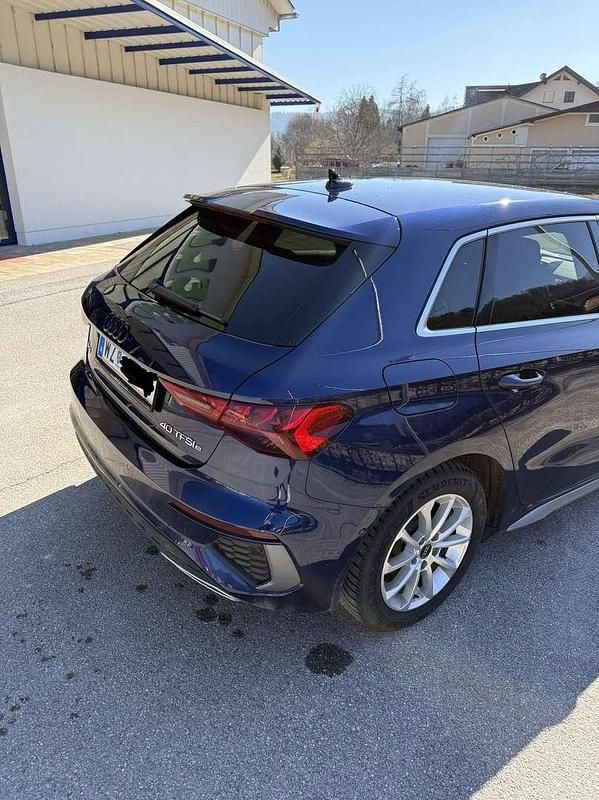 Gebraucht Audi A3 S-Line 150 PS (110 kW) 2021 Blau Limousine