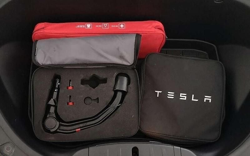 Gebraucht Tesla Model Y Long Range AWD 378 kW (514 PS) 2023 Schwarz SUV