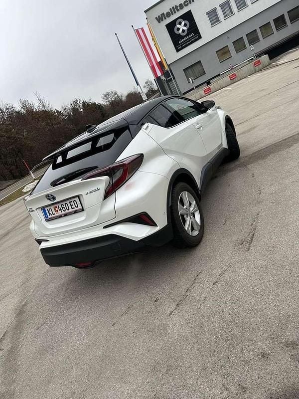 Gebraucht Toyota C-HR Edition 98 PS (72 kW) 2018 Weiß SUV