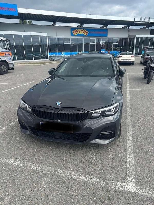Gebraucht BMW 320 M Sport 190 PS (139 kW) 2019 Grau Kombi