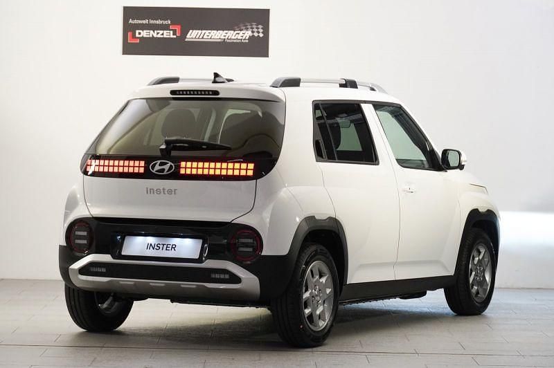 Gebraucht Hyundai Inster Trend 85 kW (116 PS) 2025 Weiß Kleinwagen