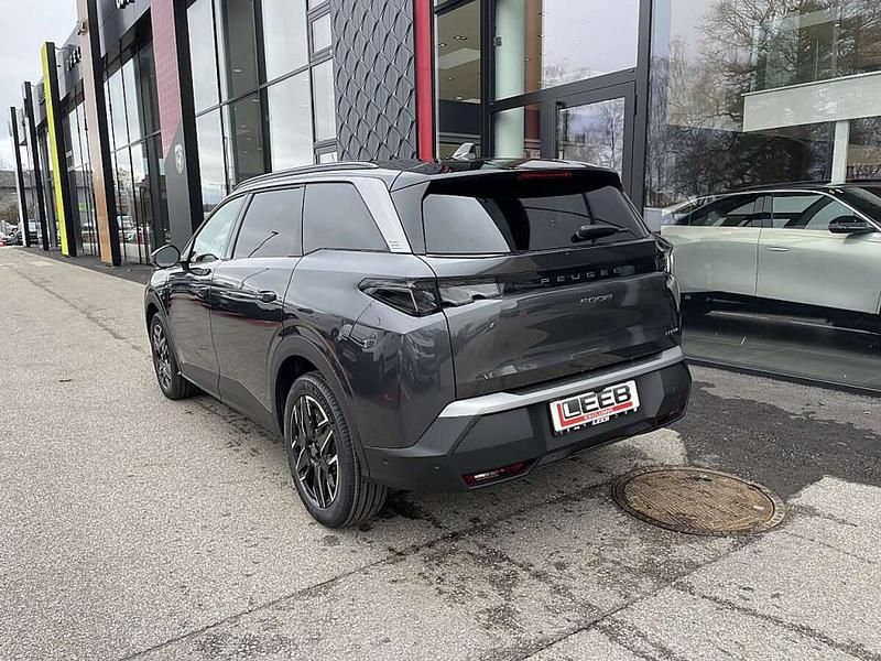 Neu Peugeot 5008 GT 146 PS (107 kW) 2026 Grau SUV