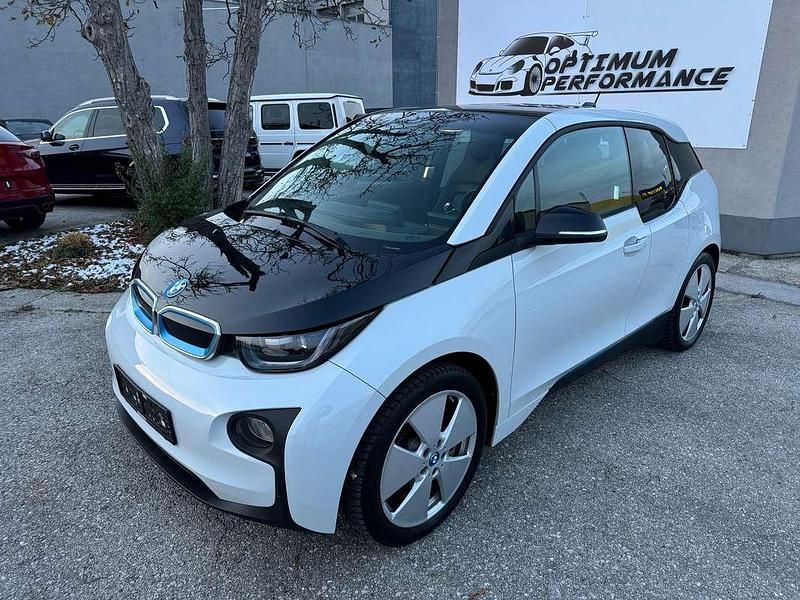 Weiß Gebraucht 2016 BMW i3 Comfort Edition Kleinwagen | € 10.990 (Fairer Preis) - Bild 1/4