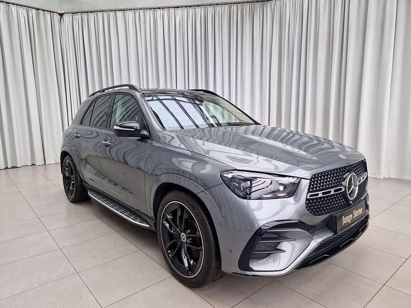 Gebraucht Mercedes GLE300 Night 269 PS (197 kW) 2023 Grau SUV