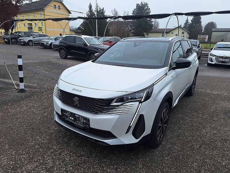 Perlmutweiß dach schwarz Gebraucht 2023 Peugeot 5008 GT SUV | € 28.990 (Fairer Preis) - Bild 1/1