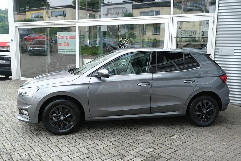 Neu Skoda Fabia Selection 116 PS (85 kW) 2025 Grau Limousine