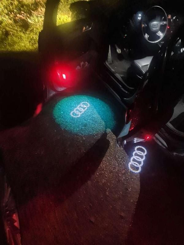 Grau Gebraucht 2013 Audi A3 Ambition Limousine | € 13.200 (Fairer Preis) - Bild 1/4