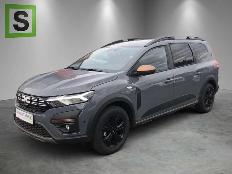 Gebraucht Dacia Jogger Extreme 141 PS (103 kW) 2024 Grau Van / Kleinbus