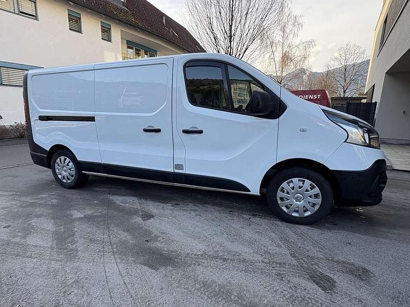 Gebraucht Renault Trafic 120 PS (88 kW) 2019 Weiß Van / Kleinbus