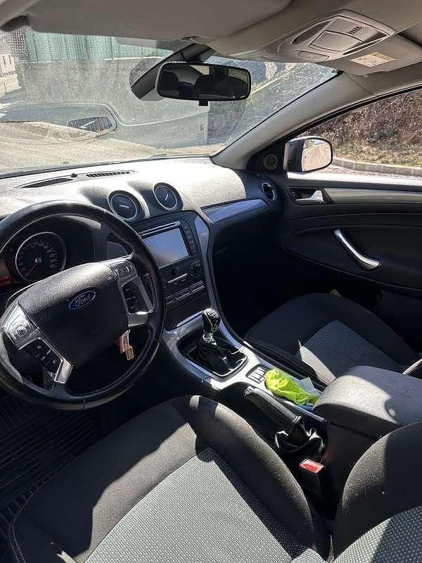 Gebraucht Ford Mondeo Business Edition 140 PS (102 kW) 2014 Kombi