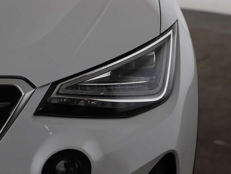 Gebraucht Seat Arona Xperience 110 PS (80 kW) 2024 Weiss  normal SUV
