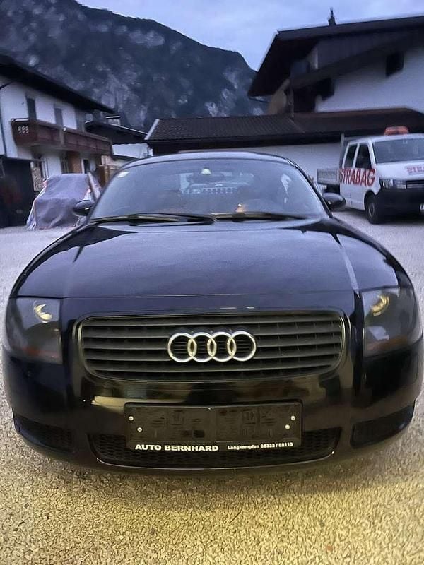 Schwarz Gebraucht 2000 Audi TT Coupé | € 4.500 - Bild 1/4