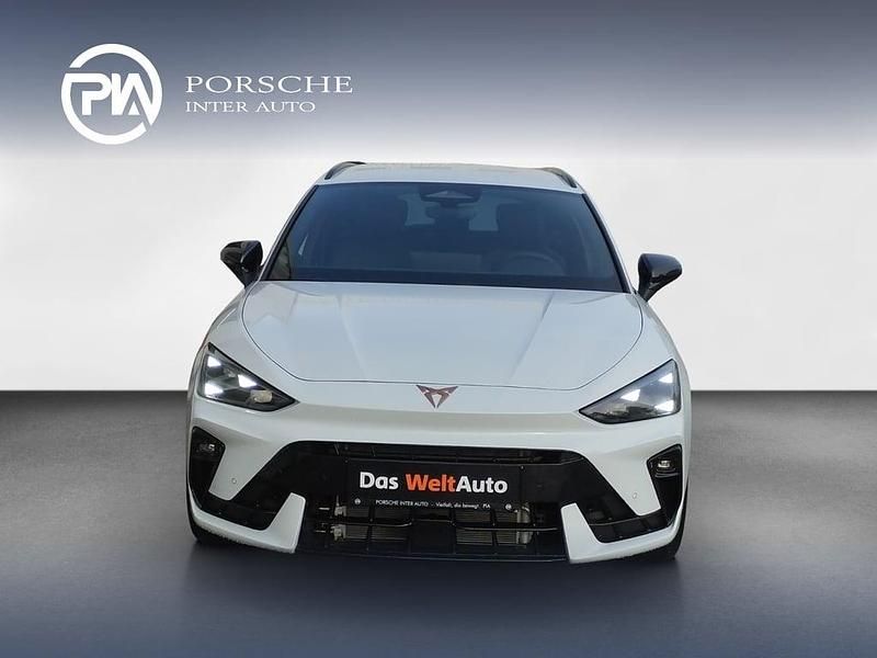 Neu Cupra Leon 204 PS (150 kW) 2025 Weiss  metallic Kombi