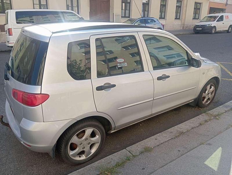 Gebraucht Mazda 2 Comfort 68 PS (50 kW) 2003 Limousine