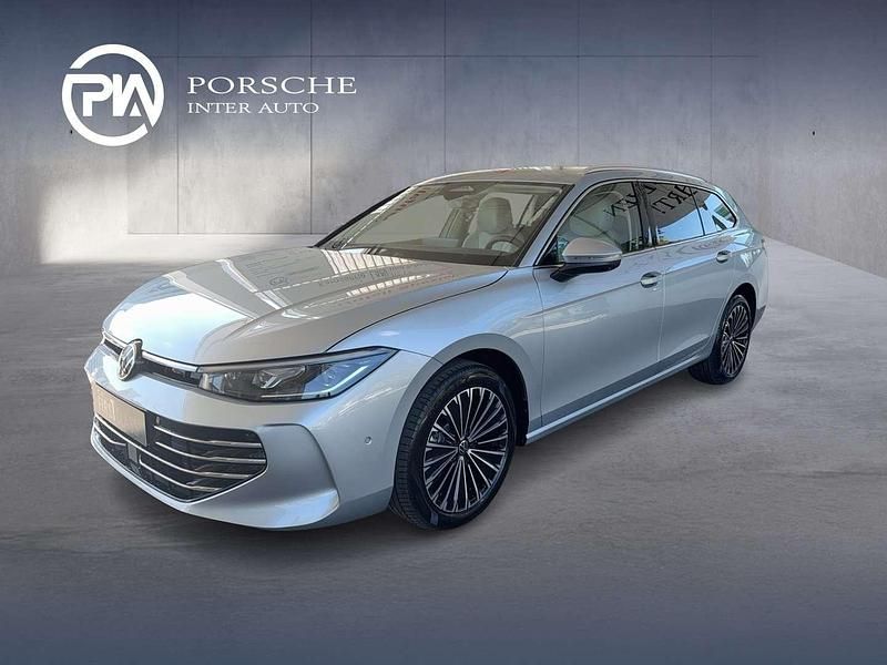 Gebraucht VW Passat Elegance 150 PS (110 kW) 2025 Silber Kombi