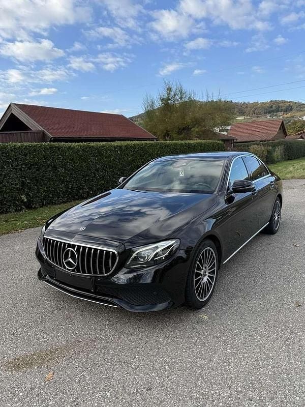 Gebraucht Mercedes E220 Exclusive 194 PS (142 kW) 2017 Limousine