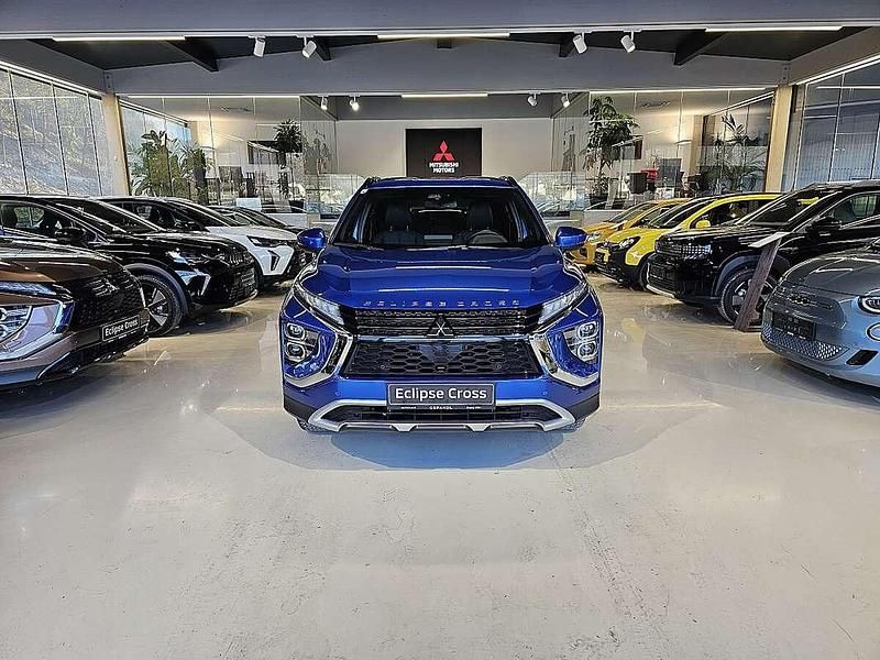 Gebraucht Mitsubishi Eclipse Cross Intense+ 98 PS (72 kW) 2023 Blau SUV