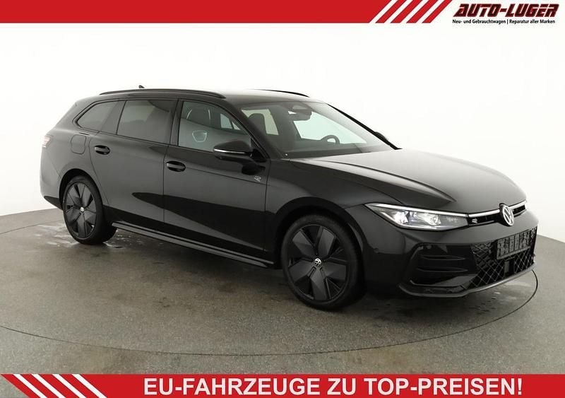 Neu VW Passat R-line 193 PS (141 kW) 2026 Grenadill schwarz metallic Kombi