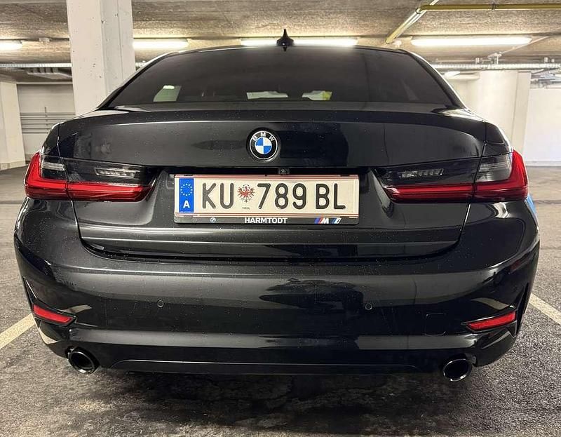 Gebraucht BMW 320 190 PS (139 kW) 2022 Limousine