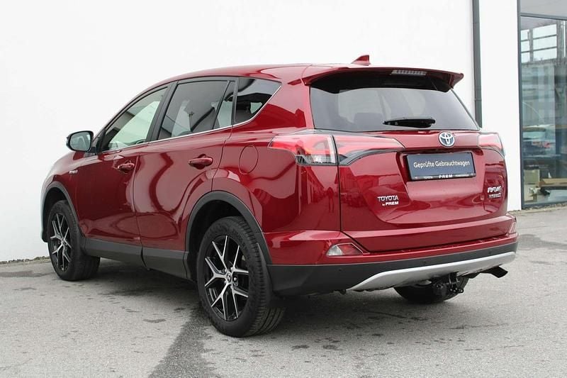 Gebraucht Toyota RAV4 Hybrid Lounge 155 PS (114 kW) 2018 Rot SUV