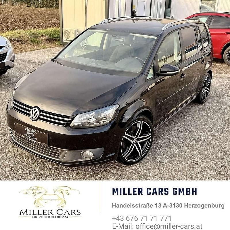Schwarz Gebraucht 2013 VW Touran Van / Kleinbus | € 8.990 (Fairer Preis) - Bild 1/4