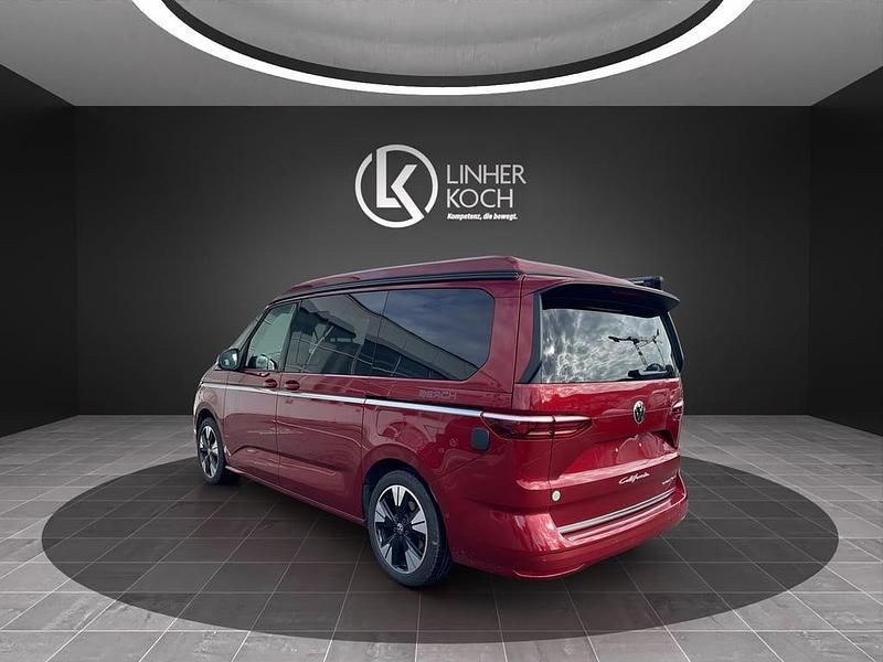 Gebraucht VW California Beach 245 PS (180 kW) 2025 Mittelrot  metallic Van