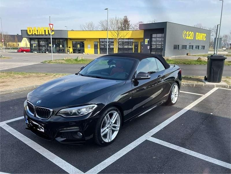 Gebraucht BMW 220 M Sport 190 PS (139 kW) 2016 Schwarz Cabrio