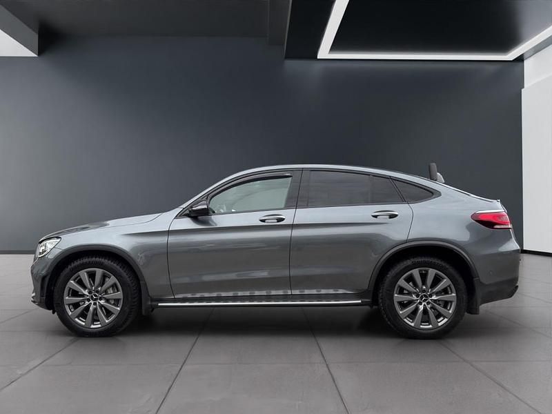Gebraucht Mercedes GLC220 194 PS (142 kW) 2021 Grau Coupé