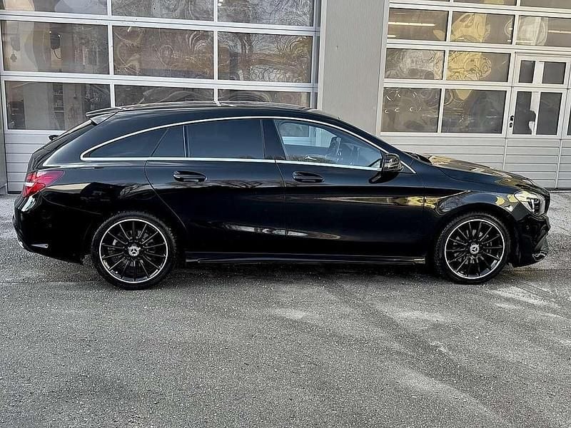 Gebraucht Mercedes CLA200 Shooting Brake AMG 136 PS (100 kW) 2019 Schwarz Kombi