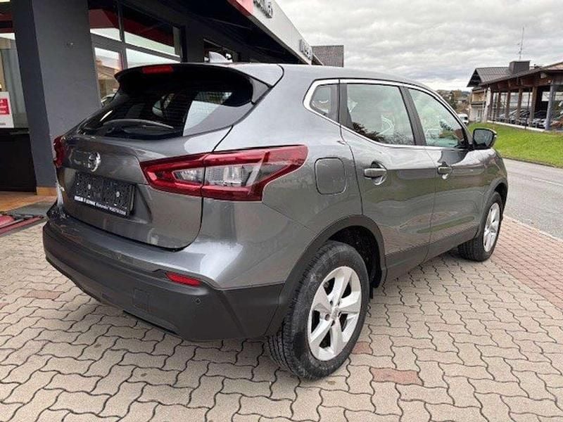 Gebraucht Nissan Qashqai Acenta 140 PS (102 kW) 2020 Grau SUV