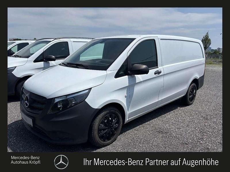 Weiß Gebraucht 2019 Mercedes Vito Van | € 15.900 (Superpreis) - Bild 1/4