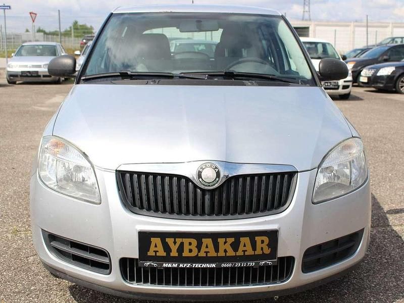 Silber Gebraucht 2009 Skoda Fabia Clever Kleinwagen | € 1.100 (Superpreis) - Bild 1/4