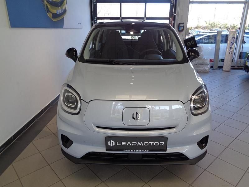 Neu Leapmotor T03 38 kW (52 PS) 2025 Starry silver Kleinwagen