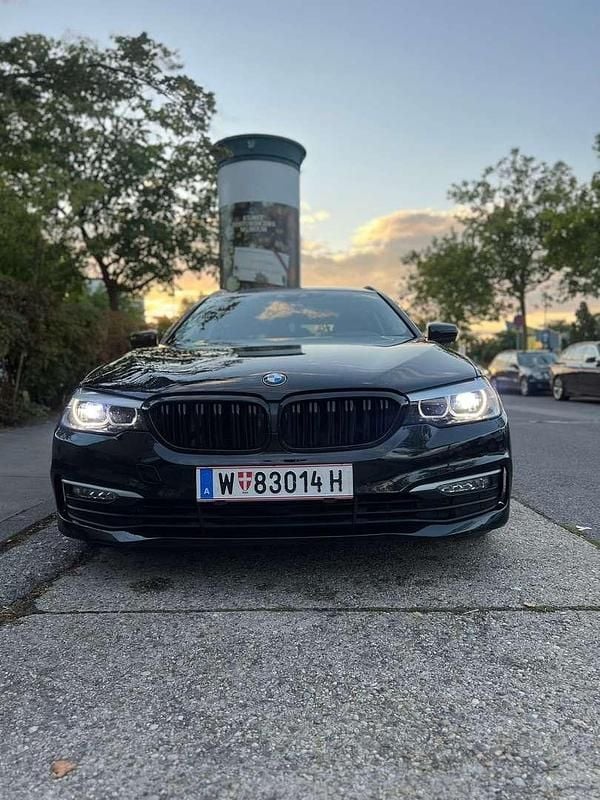Gebraucht BMW 530 265 PS (194 kW) 2017 Schwarz Kombi